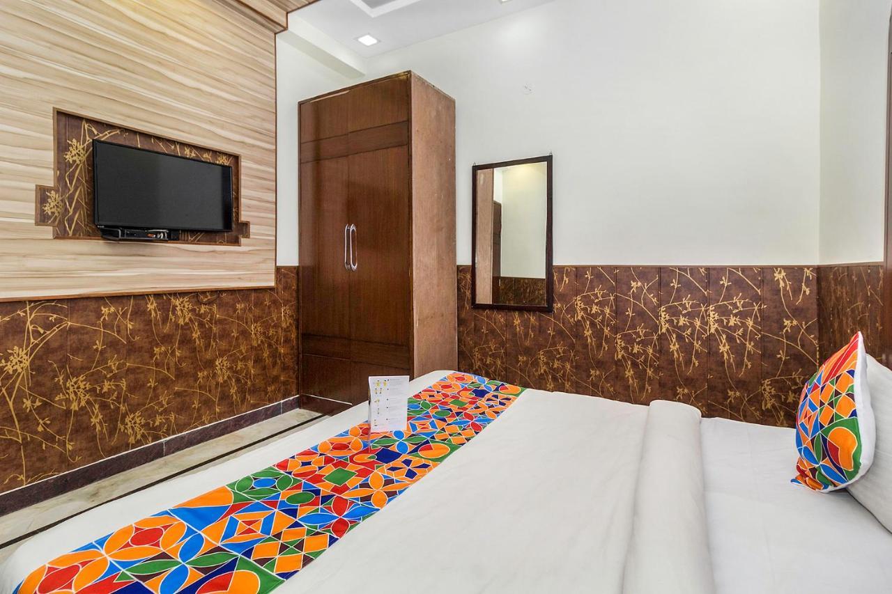 Fabhotel Jindal Palace Near Igi Airport Neu-Delhi Exterior foto